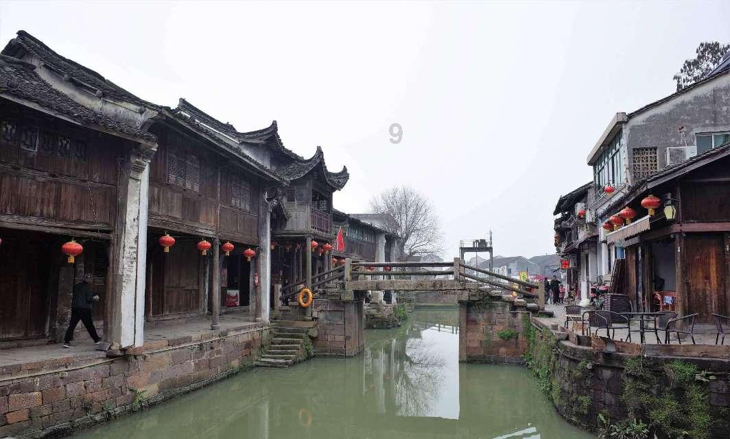 孩子放寒假，想出去玩，但又怕疫情住酒店不安全，怎么办？